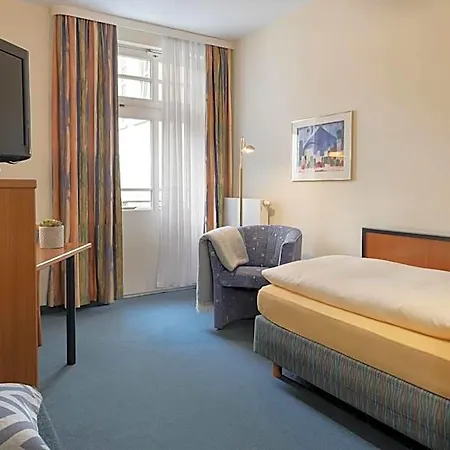 Ringhotel Neustaedter Hof 호텔 슈바르첸베르크