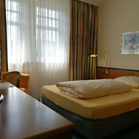 Ringhotel Neustaedter Hof 4*