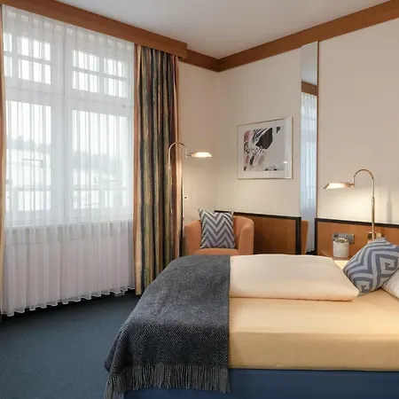 Ringhotel Neustaedter Hof מלון