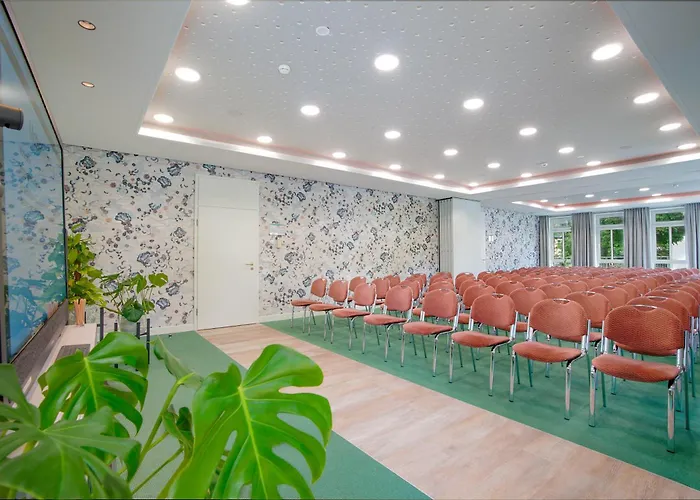 Hotel Neustadter Hof 4*