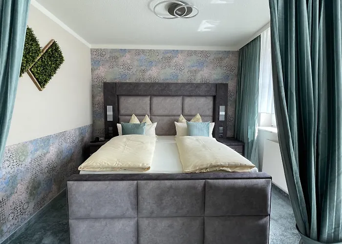 Hotell Neustädter Hof 4*